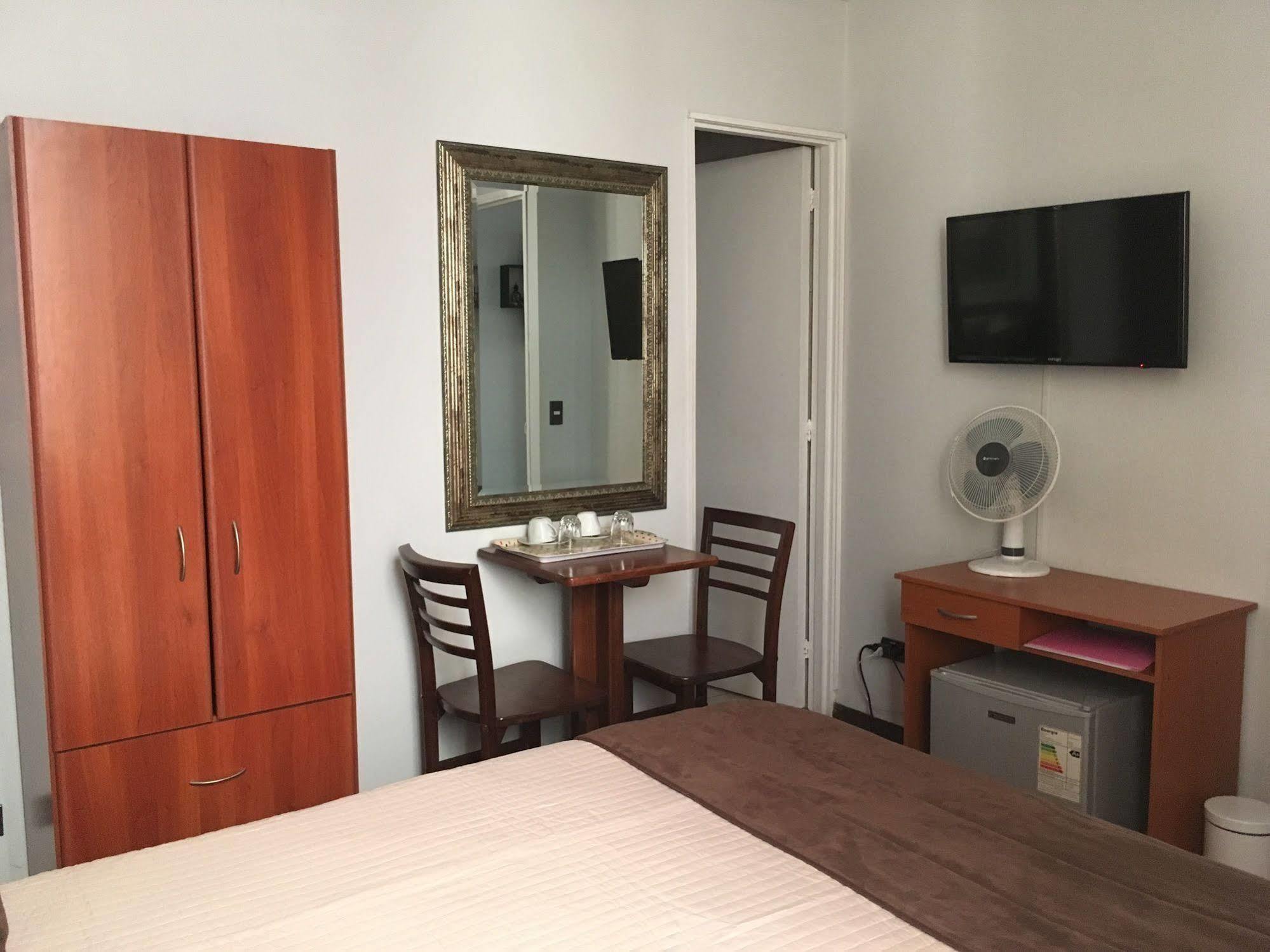 Residencial Universitaria Сантьяго Экстерьер фото